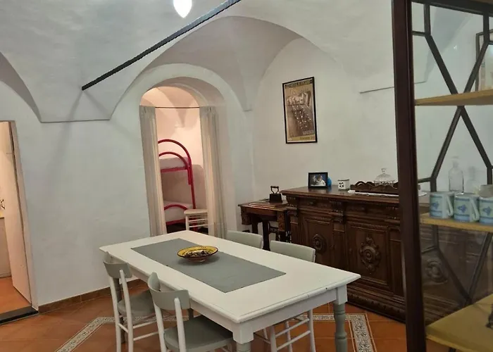 Ca Du Bersaglie In Centro Di Badalucco